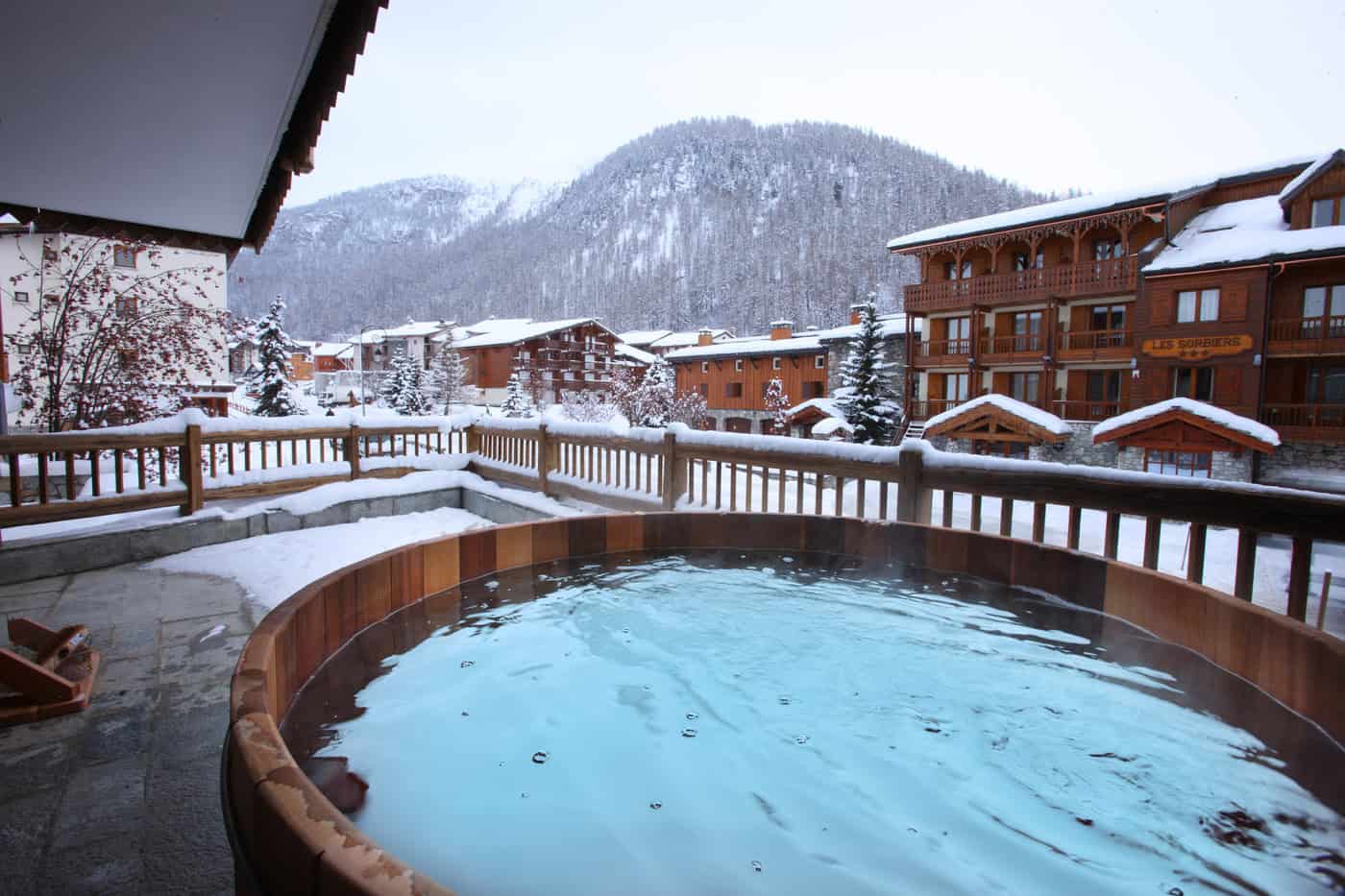 Chalet Lhotse ‑ Bain à remous sur le balcon